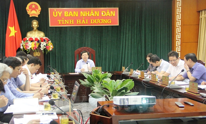 Provincial People's Committee considers land compensation policies
